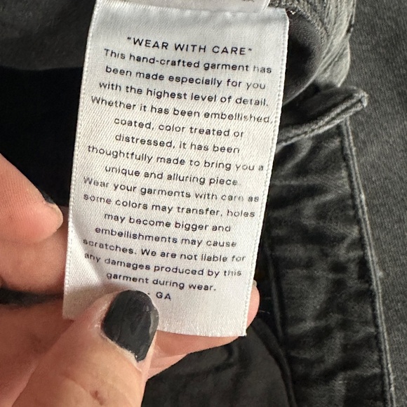 Good American 90's Baggy Straight Leg Jean Size 8/29 Black Relaxed - Picture 7 of 9